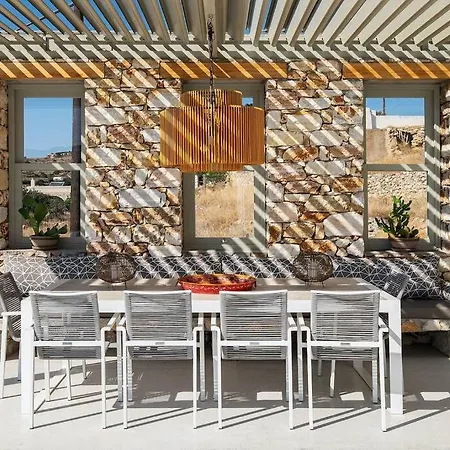 Kairos - Restful Break * Kamari (Paros)